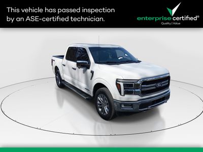 2024 Ford F-150 LARIAT 4WD SuperCrew 5.5' Box — front three-quarter view