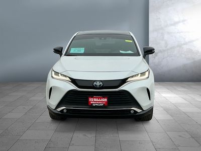2024 Toyota Venza - Photo 2