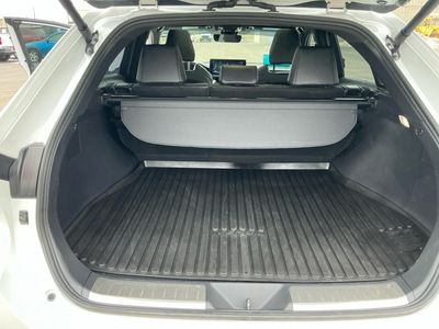 2024 Toyota Venza - Photo 17