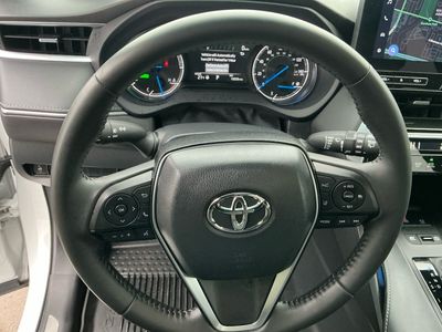 2024 Toyota Venza - Photo 13