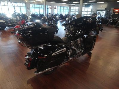 2025 Indian Motorcycle Roadmaster PowerPlus Limited w/PowerBand Audio Black Metallic - Photo 7