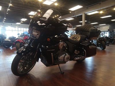 2025 Indian Motorcycle Roadmaster PowerPlus Limited w/PowerBand Audio Black Metallic - Photo 3