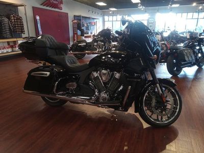 2025 Indian Motorcycle Roadmaster PowerPlus Limited w/PowerBand Audio Black Metallic - Photo 10