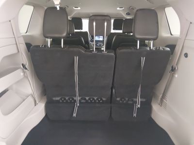 2023 Chrysler Pacifica — photo 11 view