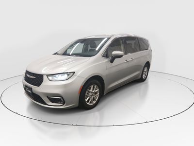 2023 Chrysler Pacifica — rear three-quarter view