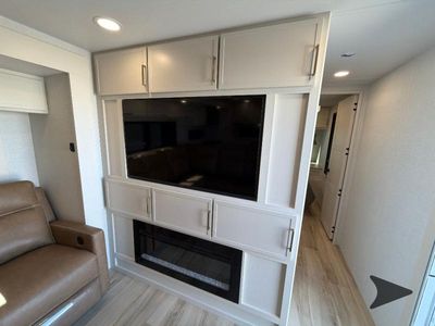 2026 Brinkley Model I - Photo 38
