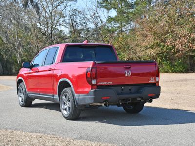 2021 Honda Ridgeline - Photo 2