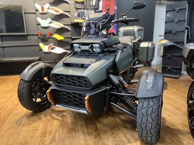 2025 Can-Am Canyon Redrock - Photo 1