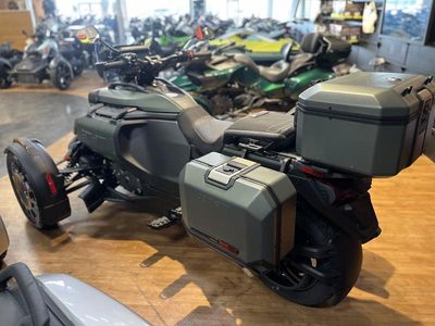 2025 Can-Am Canyon Redrock - Photo 2