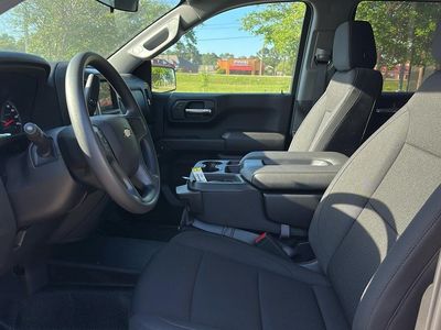 2024 Chevrolet Silverado 1500 — photo 9 view