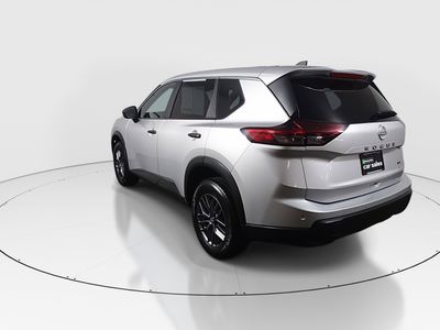 2024 Nissan Rogue - Photo 5