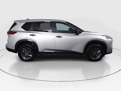 2024 Nissan Rogue - Photo 8