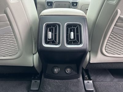 2022 Kia Sorento - Photo 49
