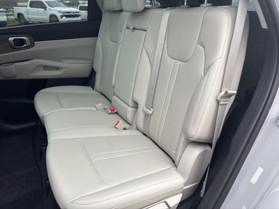 2022 Kia Sorento - Photo 42