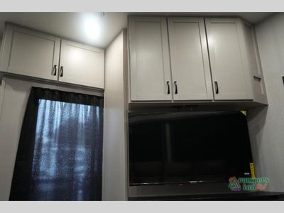 2026 Jayco Seismic - Photo 37