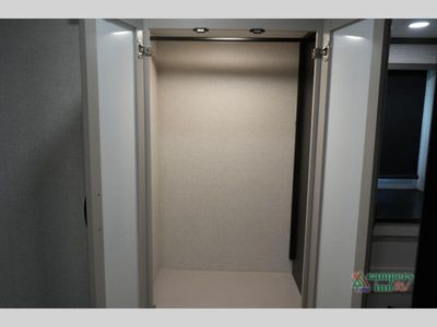 2026 Jayco Seismic - Photo 42