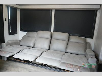 2026 Jayco Seismic - Photo 35