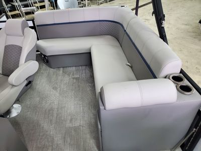 2023 QWEST 820 E LANAI LTZ TT2 - Photo 11