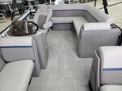2023 QWEST 820 E LANAI LTZ TT2 - Photo 6