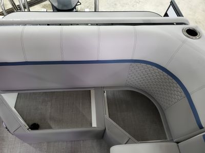 2023 QWEST 820 E LANAI LTZ TT2 - Photo 25