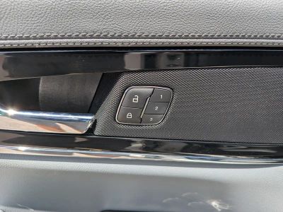 2023 Lincoln Nautilus — photo 15 view