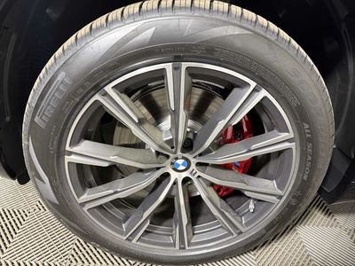 2026 BMW X5 xDrive40i — photo 10 view