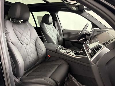 2026 BMW X5 xDrive40i — photo 21 view