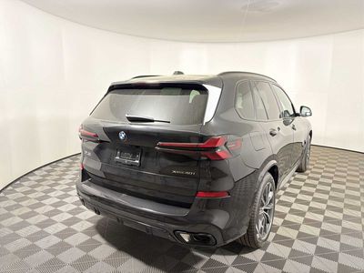 2026 BMW X5 xDrive40i — photo 9 view