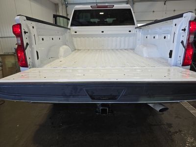2025 Chevrolet Silverado 2500HD — photo 17 view