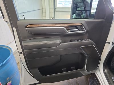 2025 Chevrolet Silverado 2500HD — photo 20 view