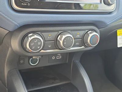 2025 Nissan Versa — photo 24 view