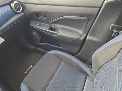 2025 Nissan Versa — photo 15 view