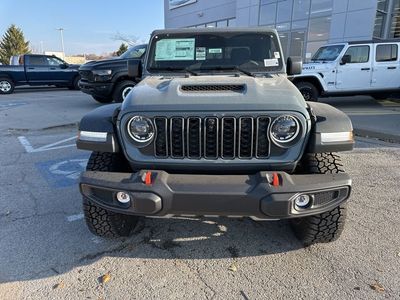 2026 Jeep Gladiator — photo 7 view