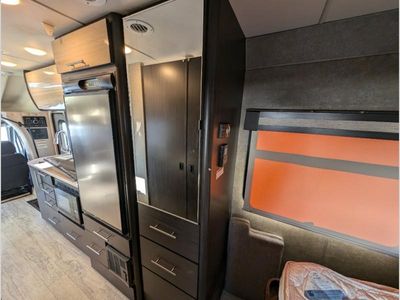 2018 Thor Motor Coach Compass - Photo 10