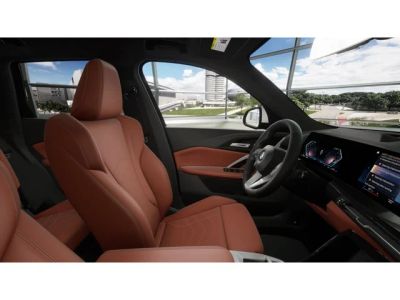 2026 BMW X1 — photo 9 view