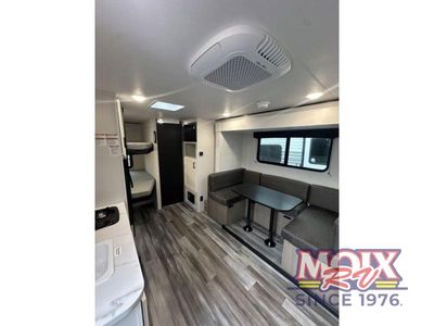 2026 Jayco Jay Flight SLX - Photo 11