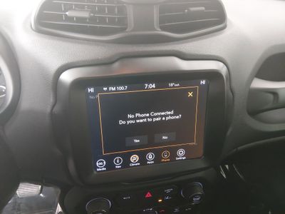 2023 Jeep Renegade - Photo 19