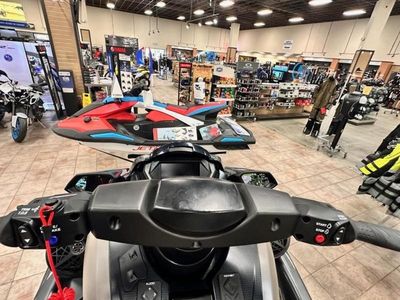 2025 Yamaha Waverunners FX HO with Audio - Photo 11