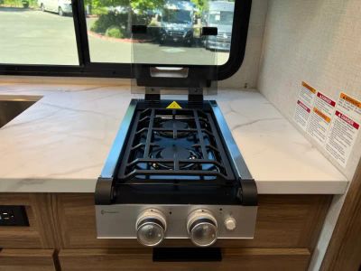 2027 Thor Motor Coach CHATEAU — photo 12 view