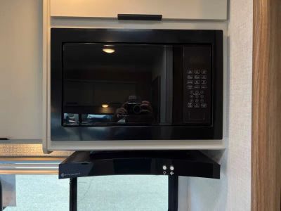 2027 Thor Motor Coach CHATEAU — photo 11 view