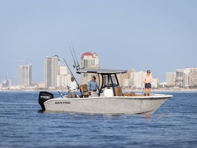 2026 Sea Pro 242 Center Console - Photo 2