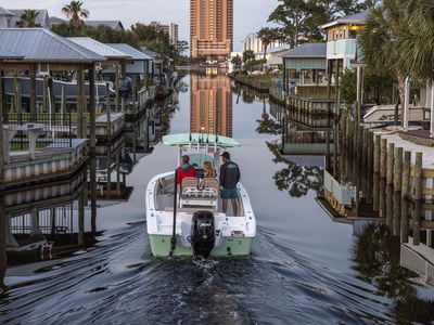 2026 Sea Pro 242 Center Console - Photo 3