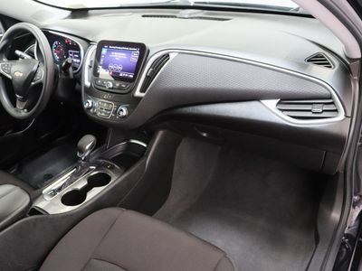 2024 Chevrolet Malibu FWD — photo 36 view