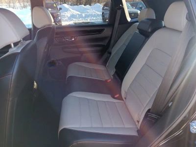 2023 Honda CR-V Hybrid Sport Touring — photo 25 view