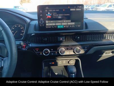 2023 Honda CR-V Hybrid Sport Touring — photo 18 view