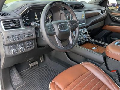 2024 GMC Yukon XL - Photo 30