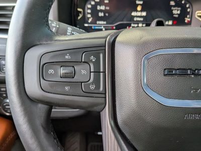 2024 GMC Yukon XL - Photo 16
