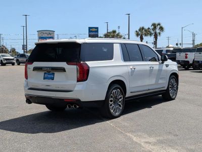 2024 GMC Yukon XL - Photo 5