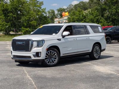 2024 GMC Yukon XL - Photo 1