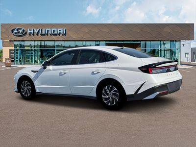 2026 Hyundai Sonata Hybrid — photo 23 view